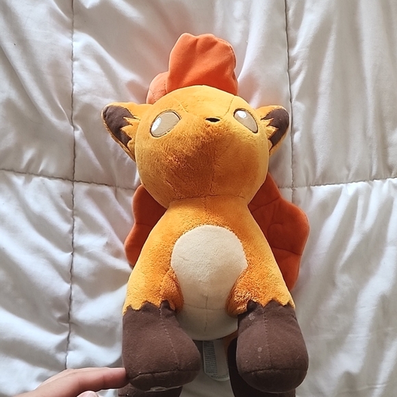 Pokémon Vulpix Plush Build a Bear - Picture 3 of 8